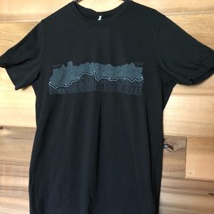 NWT. Icebreaker merino, black, short sleeve, M.